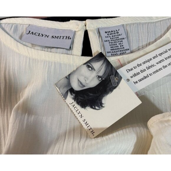 Jaclyn Smith S Cream Textured Crew Neckline Keyhole Back Neck Sleeveless Blouse - Picture 6 of 6